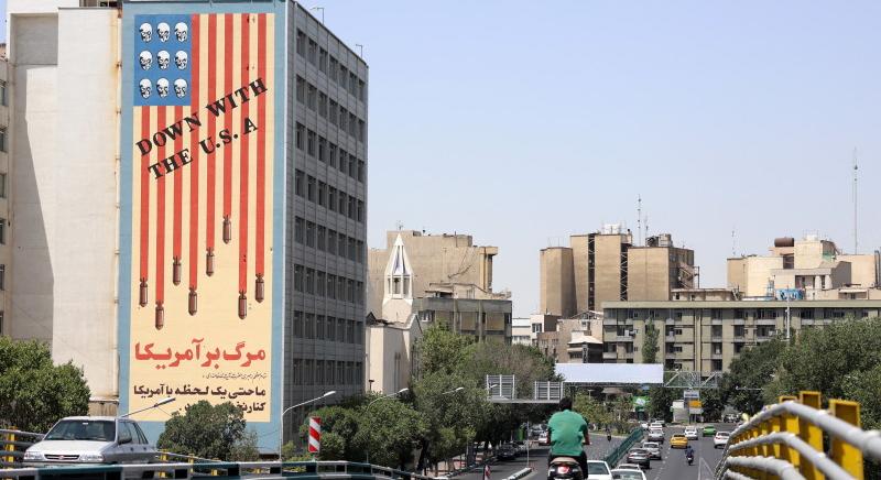 Háborús csapdahelyzetbe manőverezte magát Trump Irán ügyében