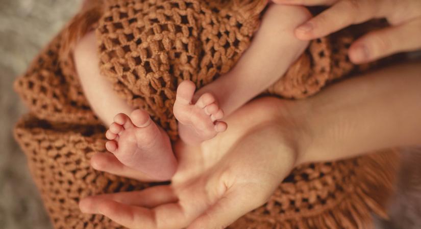 Mentőautóban született meg Krisztián vármegyénkben