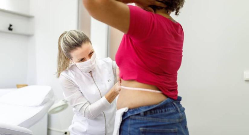 60 felett is beválik a makacs hasi zsír ellen: 4 nassolnivaló, ami beindítja az anyagcserét