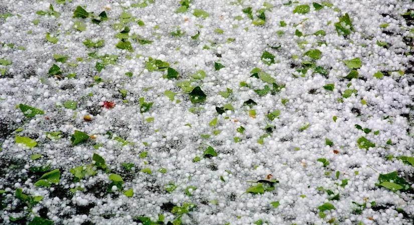 Döbbenet: soha nem látott jégesőt hozott Borsodban az időjárás