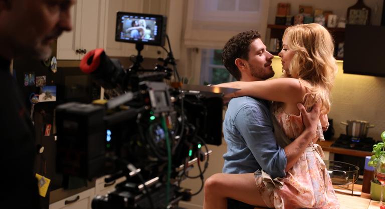 Érkezik a nézőcsúcsot döntő Hogyan tudnék élni nélküled? rendezőjének új filmje