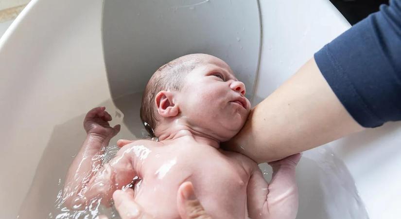 Valami olyat találtak a babák köldökzsinórjában, amitől joggal aggódhatnak a szülők