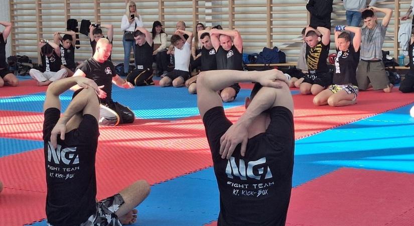 Újra pofozkodnak a Szeged közeli községben