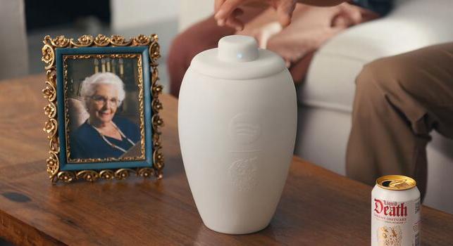 A Spotify Bluetooth hangszórót csinál a nagymamádból