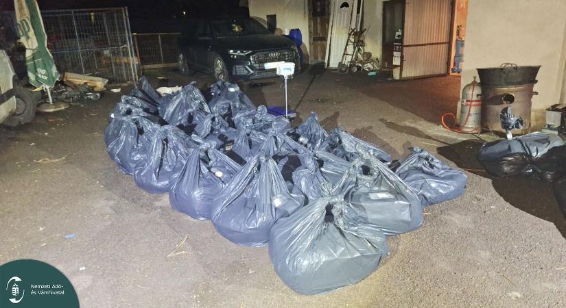 Pakolás közben érték tetten a borsodi csempészeket