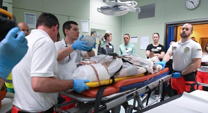 A sürgősségire érkező betegek gyakran 15-18 órákat várnak az ellátásra, és akkor sem biztos, hogy a megfelelő kezelést kapják