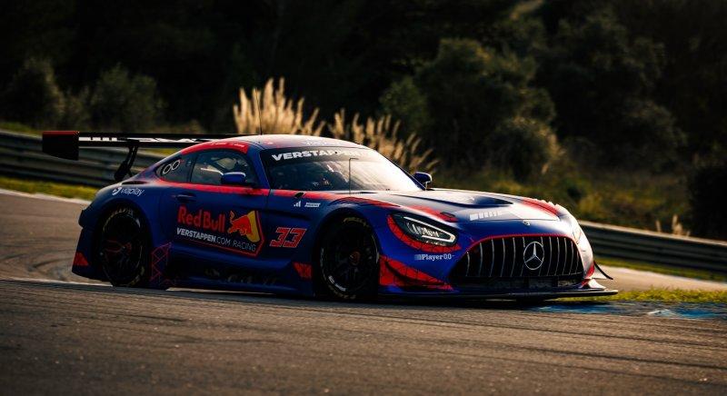 Gyári Mercedes-támogatással indul Verstappen GT-csapata