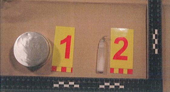 Kristállyal a ruhájában cikázott az autójával egy fiatal katona Kecskeméten