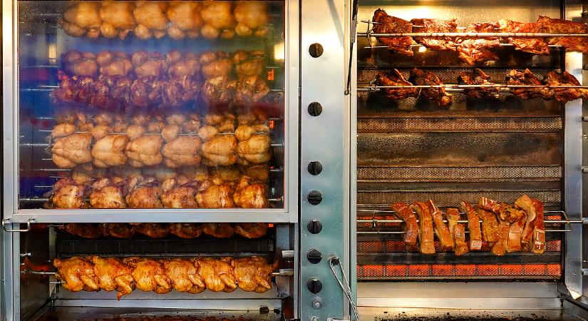 Szárnyal a csirkemell, de combot még érdemes venni