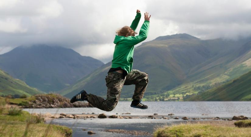 Hatalmasat ugrott a Cardano, ismét a TOP 10 kripto között van