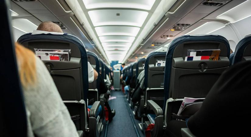 Már négy légitársaság is betiltotta ezeket a népszerű eszközöket a repülőkön