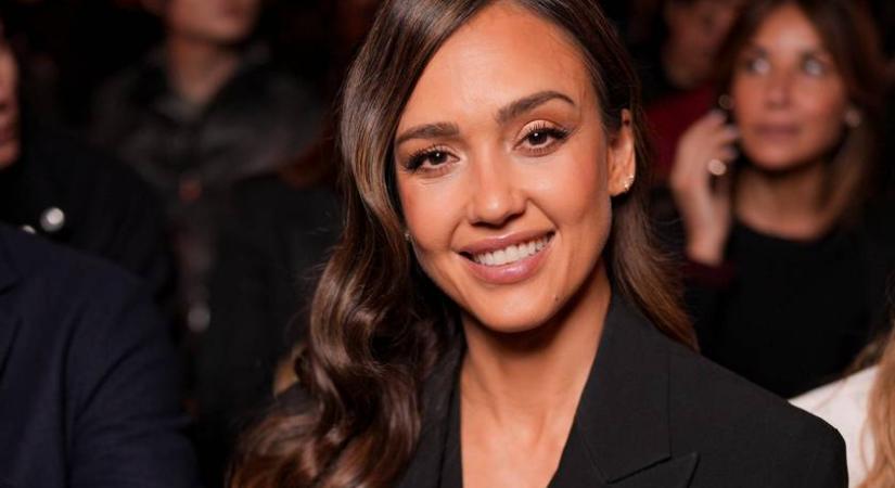 Jessica Alba 14 éves lányából álomszép tini lett: íme a riktán látott Haven