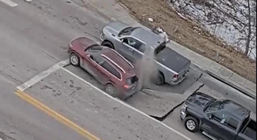 Ekkora pech nincs is: elképesztő baleset történt a pirosnál - videó