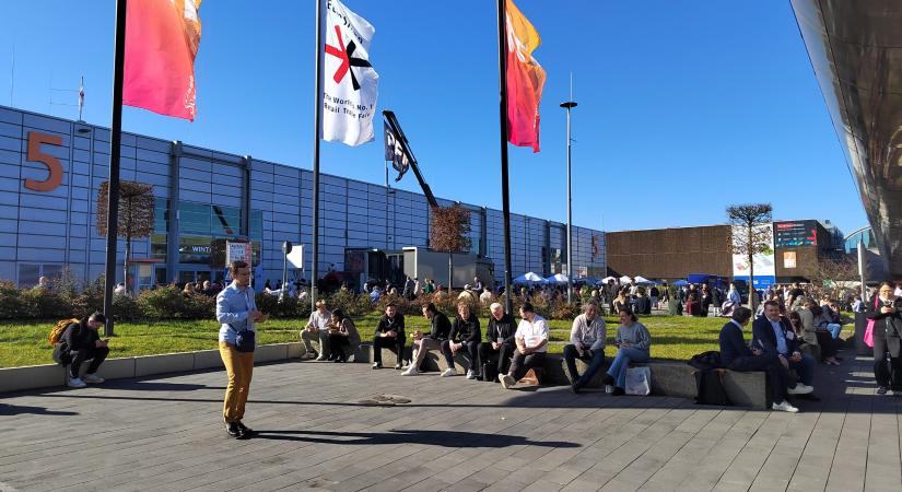 Tavaszi forgatag a 60 éves EuroShop szakkiállításon