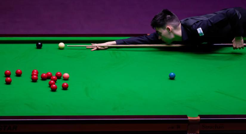 Még a négyszeres világbajnok elleni meccs kezdete előtt figyelmeztetni kellett Révész Bulcsút