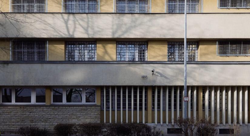 Szőlő utcai javítóintézet: rács mögött tölti a húsvétot Juhász Péter Pál az élettársával