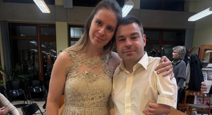 „Büszkén felvállaljuk, amilyenek vagyunk” – Annamari és Attila betegségeikkel együtt találtak egymásra