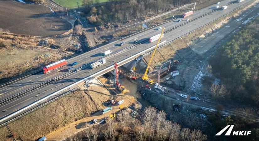 Átrajzolják az ország közlekedési térképét: újabb autópályák épülnek