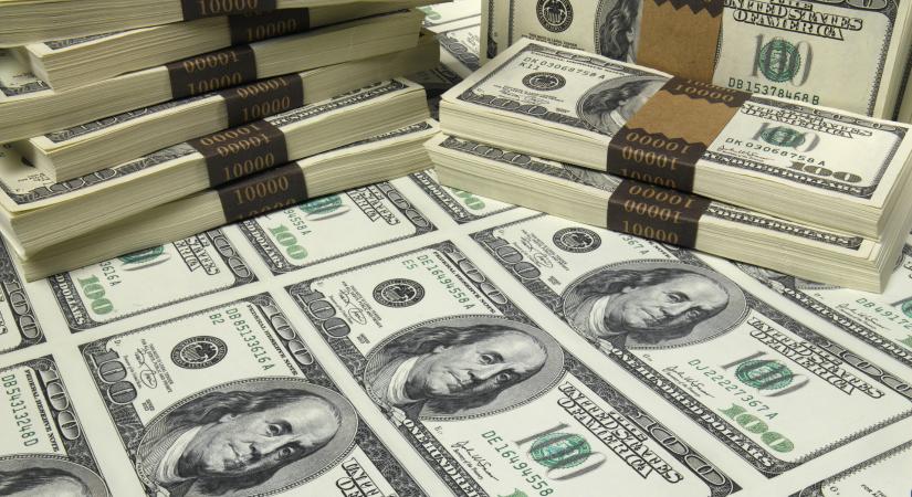 A gazdagok megadóztatásával kellene betömni a költségvetések lyukait?