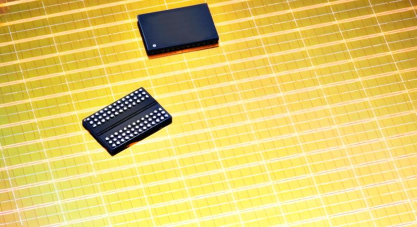 Gyárátalakításokkal kaszálna nagyott a memóriapánikból a Samsung