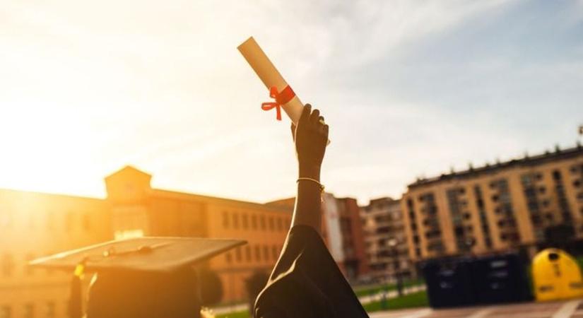 Akár duplájára nőhetnek az egyetemi ösztöndíjak