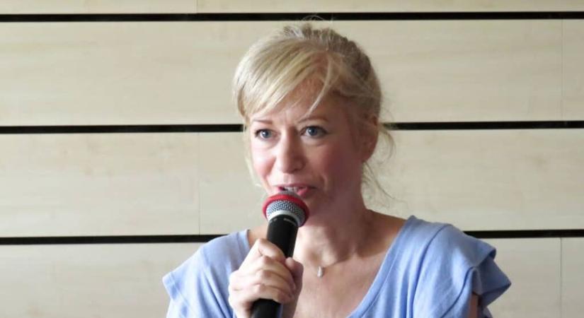 Gyermekvédelemből ötösre vizsgázott az ÁJK oktatója