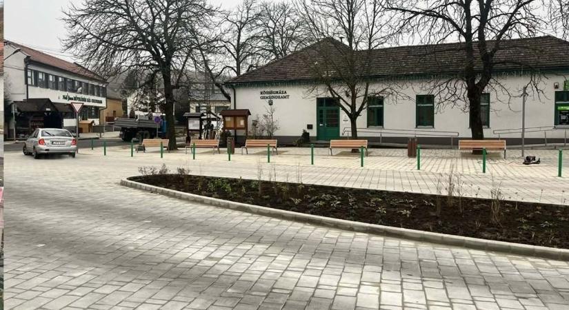 Térkövezték Csolnok központját: gyalogosbarát lett a főtér