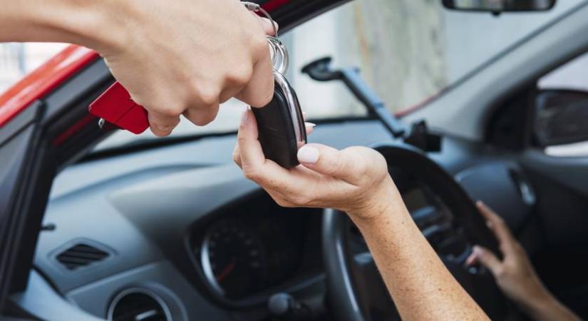 Nagyot kaszálhatsz, ha ilyen autód van: ezekért a típusokért kapkodnak a használt piacon