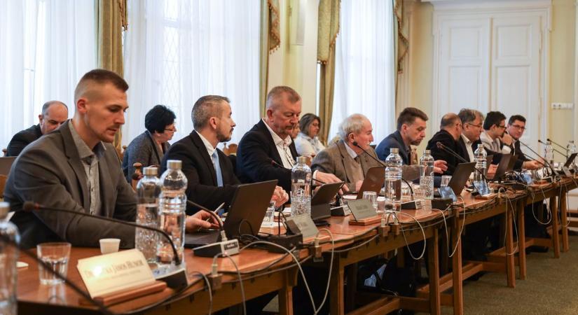 Elfogadták Szolnok idei költségvetését, ennyi pénzből gazdálkodik idén a város