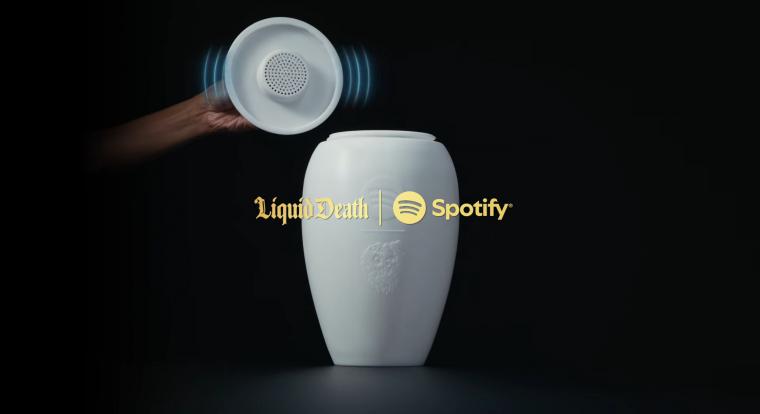 Nincs mit szépíteni, ez egy urna, ami Bluetooth hangszóró is egyben, és a Spotify csinálta