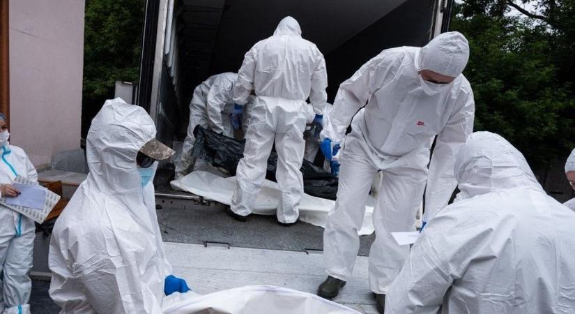 Szívszorító pillanat: ezer katona holttestét adták át az oroszok az ukránoknak