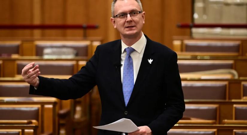 Rétvári Bence szerint minden rendben a Nyírőben