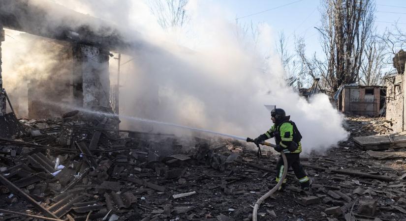Újabb csapás az ukránoknak, több települést is lebombáztak az oroszok