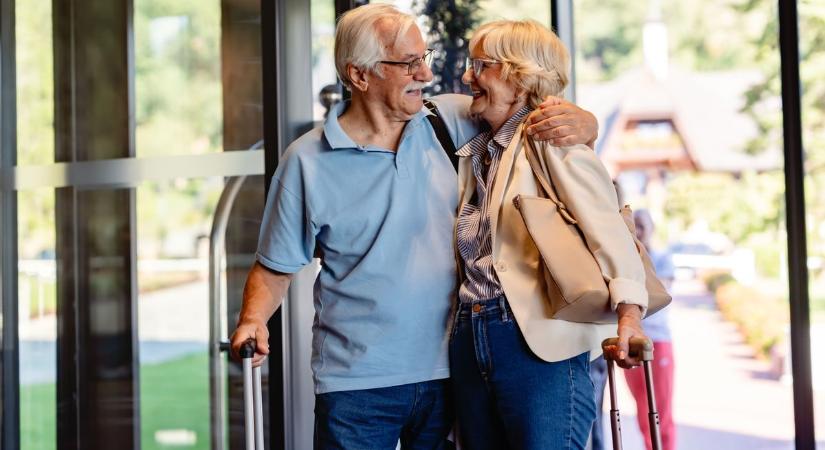 Több százezer nyugdíjas kap utalványt