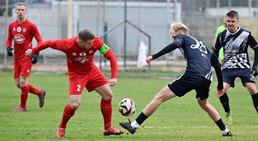 Két játékost igazolt az SZVSE, a dobogó felé tekintenek az NB III.-ban