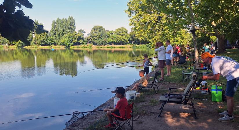 Mozgalmas és eredményes évet zárt a KEMHESZ ifjúsági programja