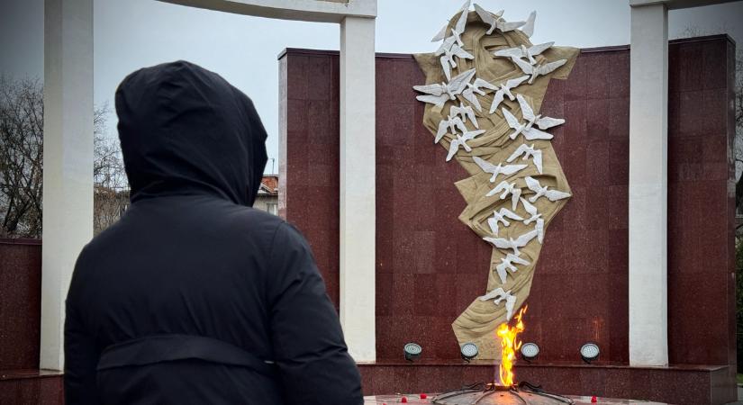 „Ukrán dalokat énekelek a fejemben” – hogyan él Oroszországban egy ukrán nő?