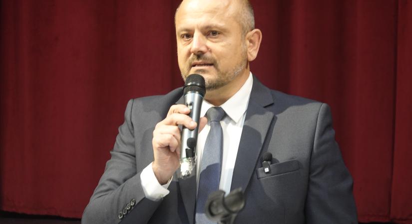 Vámospércs MR-rel erősíti központszerepét