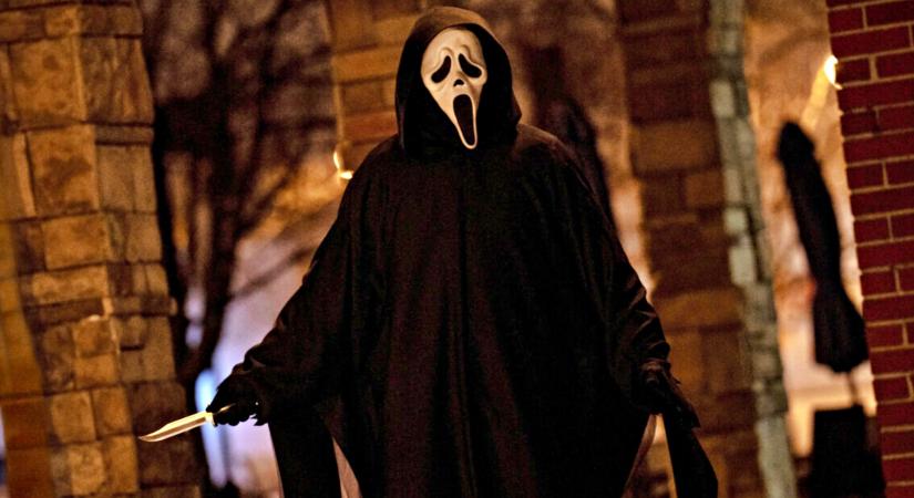 7M-os gázsi Neve Campbellnek és egy 500E-ért újraírt forgatókönyv: Így hozták rendbe a Sikoly 7-et, ami majdnem összeomlott a hatodik részt követő botrányok következtében