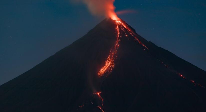 Monumentális vulkánkitörés történt – egyre több részlet szivárog ki