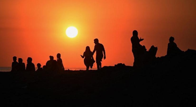 Senki se dőljön be a tavaszias időnek: figyelmeztettek a meteorológusok, ha nem leszünk résen, csúnyán megfázhatunk