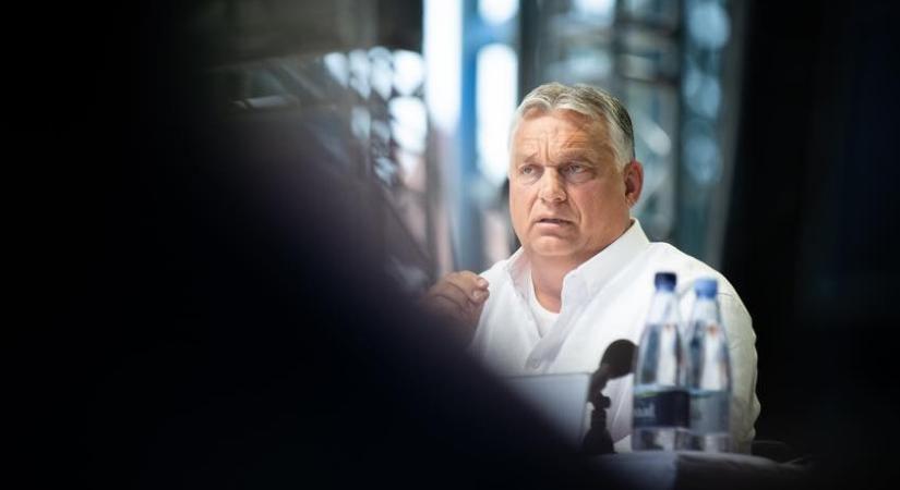 A hiteltelen - Szénási Sándor jegyzete