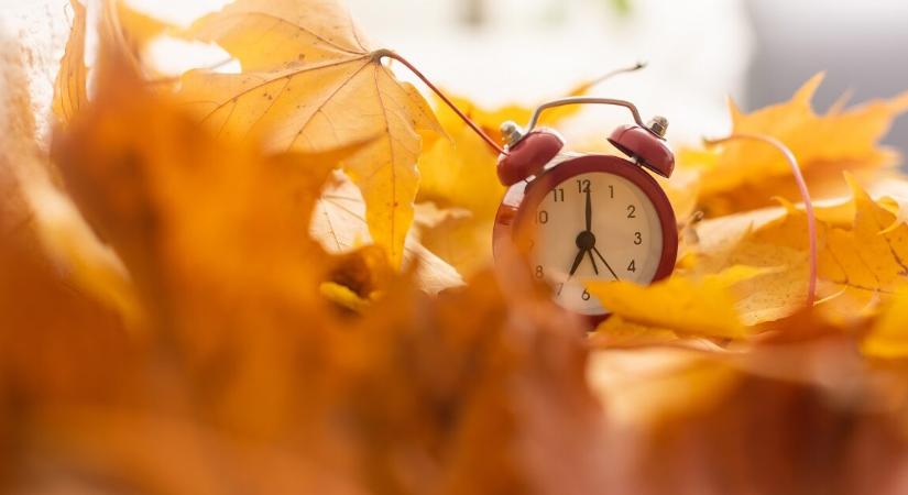 Idén még hamarabb jön az óraátállítás – mutatjuk a pontos dátumot