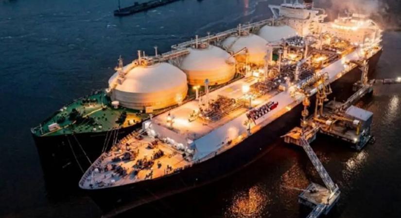 Ukrajna először kap cseppfolyósított gázt a litvániai Klaipeda kikötőjéből