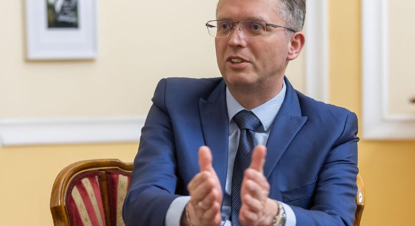 Hankó Balázs: Jelentősen emelkednek az egyetemi ösztöndíjak, 2030-ig 50 százalékkal bővülhetnek a kollégiumi férőhelyek