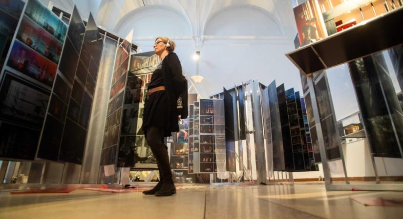 Hírmozaik – február 26.