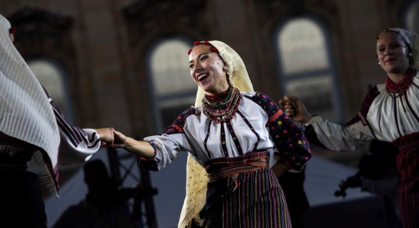 Fitos Dezső Társulat: Bernarda Ballada