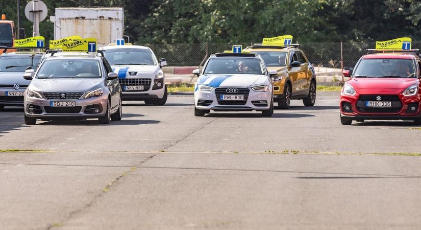 Március 1-től több milliárd forinttal támogatná a gyermekvédelmis fiatalok jogosítványszerzését a kormány