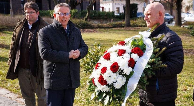 Több településen is megemlékeztek térségünkben a kommunizmus áldozatairól