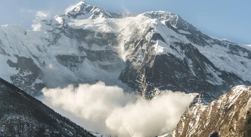 Újabb két ember életét követelte egy lavina Olaszországban